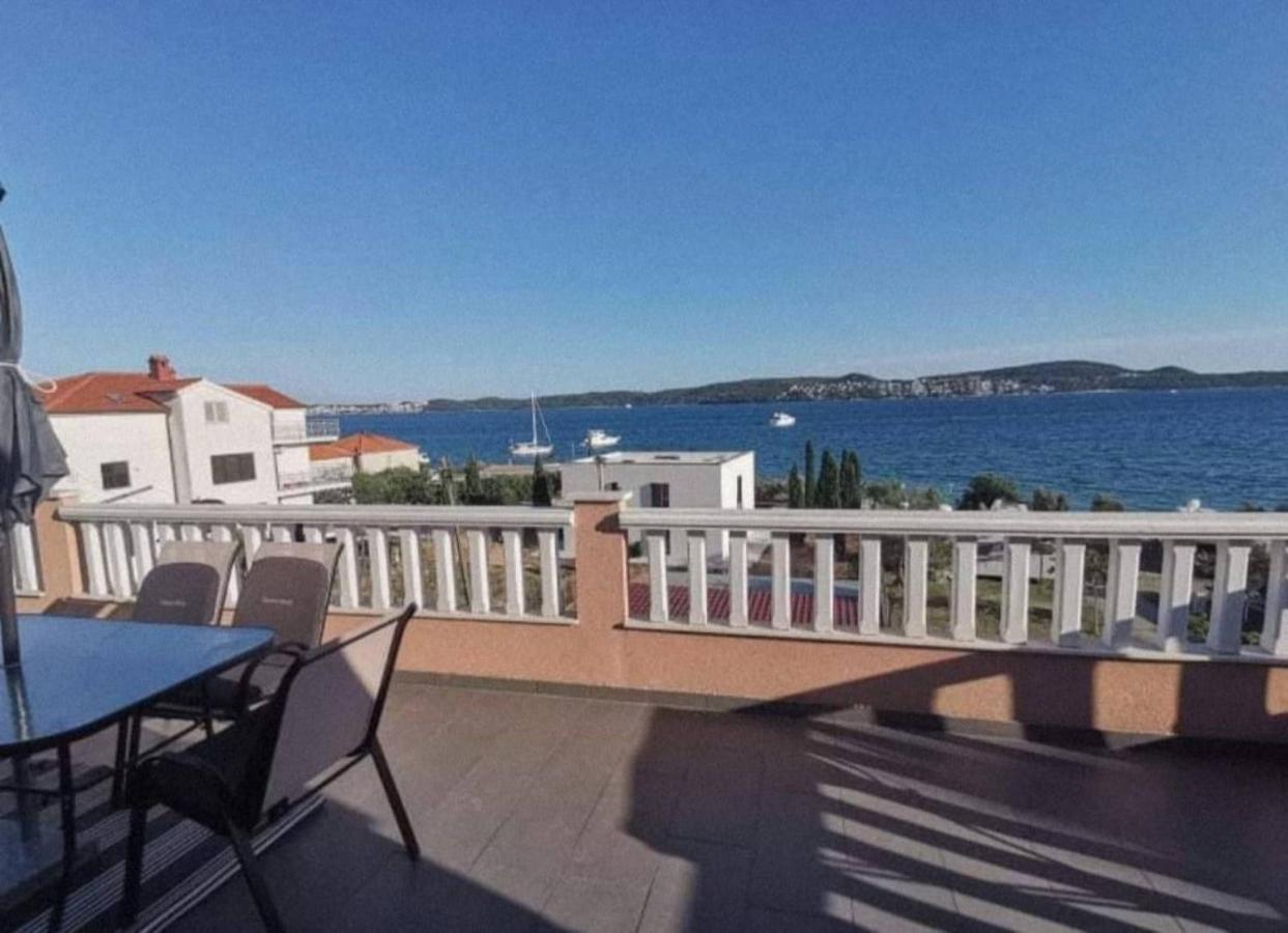 Apartment Lotus Trogir Ngoại thất bức ảnh