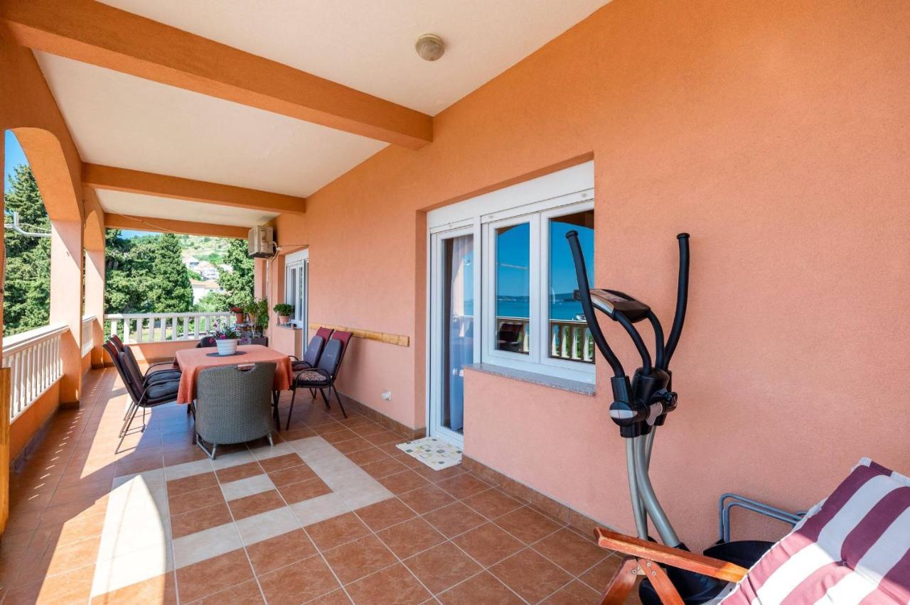 Apartment Lotus Trogir Ngoại thất bức ảnh