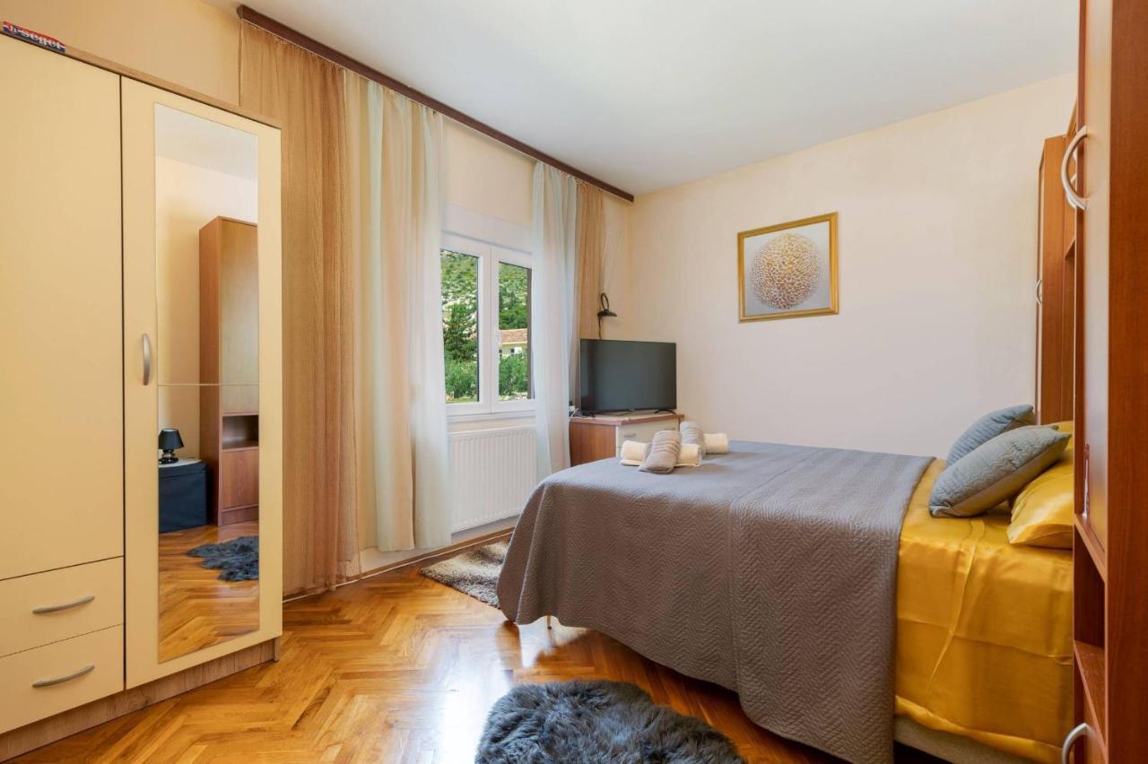 Apartment Lotus Trogir Ngoại thất bức ảnh